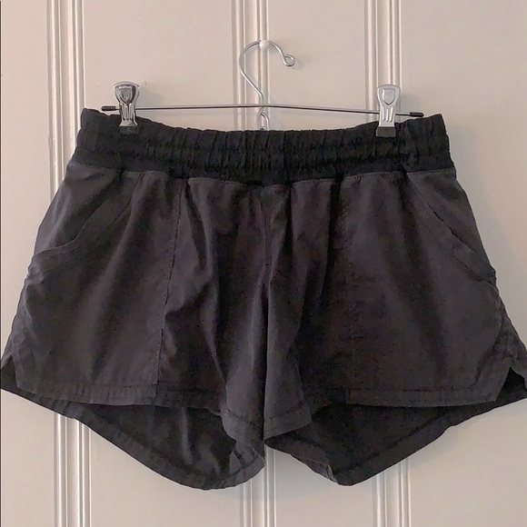 lululemon athletica Pants - Lululemon Black Shorts with Pockets (8)